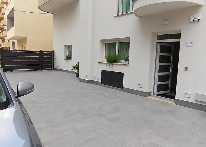 Lebum Apartments
