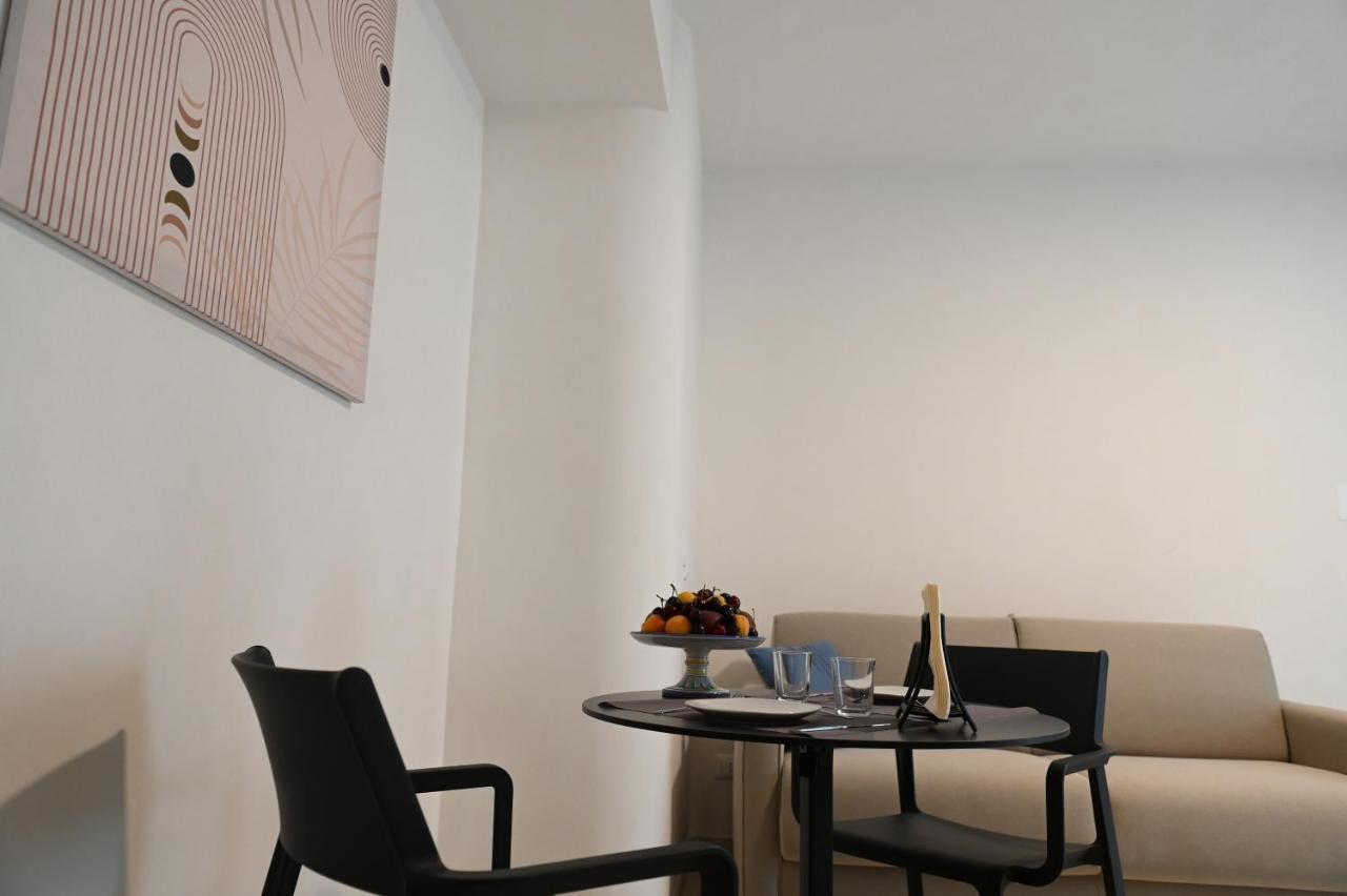 Apartment Lebum *